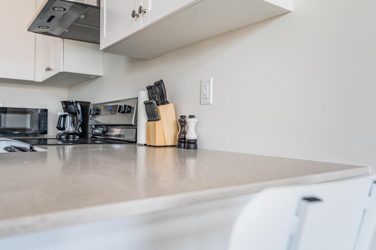 Luxury Townhouse Close To Fairview Casino In Niagara Falls 빌라 외부 사진