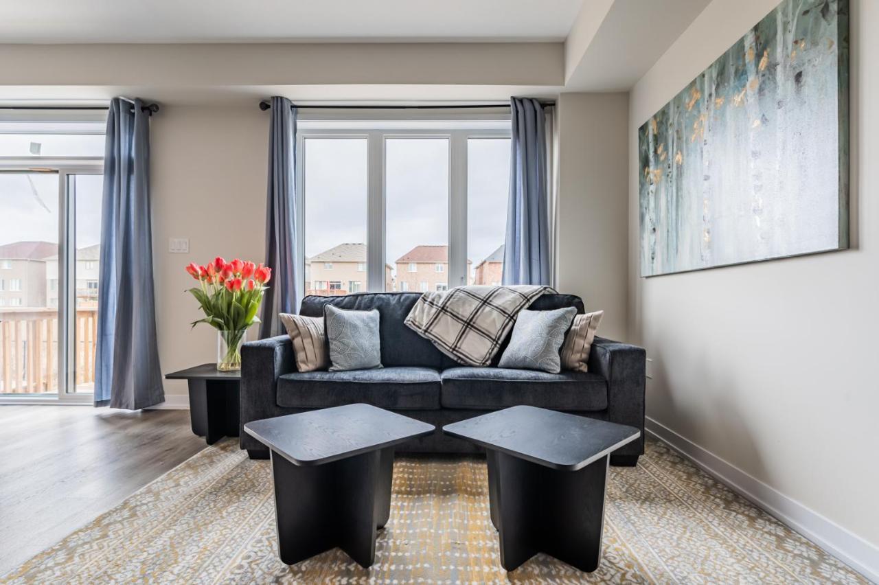 Luxury Townhouse Close To Fairview Casino In Niagara Falls 빌라 외부 사진