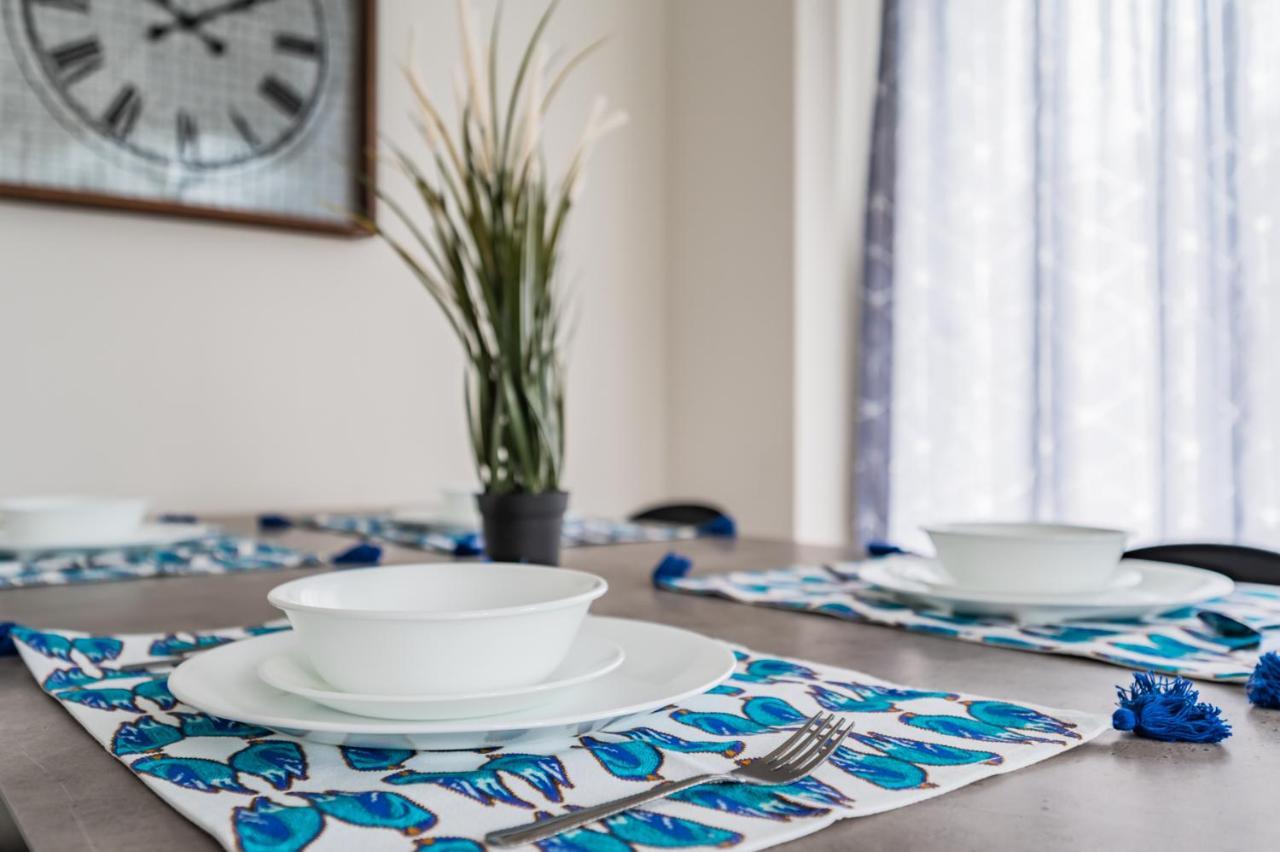 Luxury Townhouse Close To Fairview Casino In Niagara Falls 빌라 외부 사진