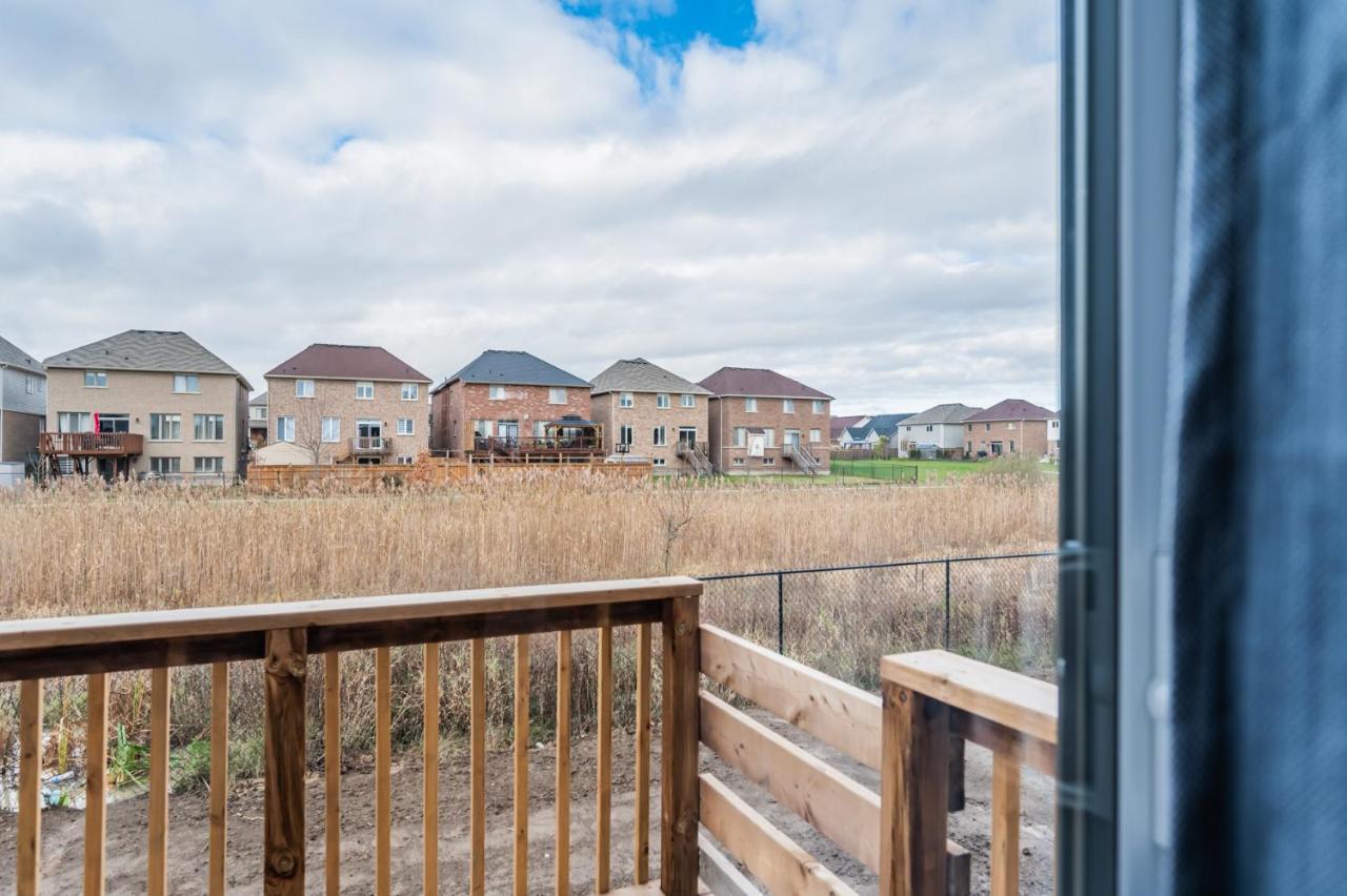 Luxury Townhouse Close To Fairview Casino In Niagara Falls 빌라 외부 사진