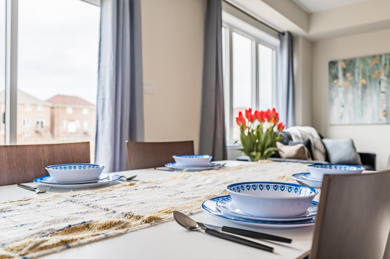 Luxury Townhouse Close To Fairview Casino In Niagara Falls 빌라 외부 사진