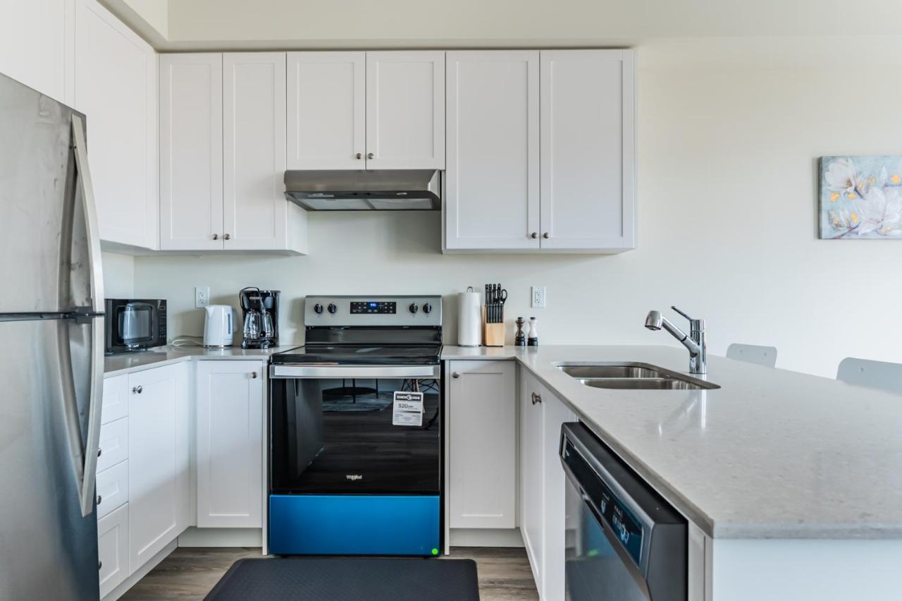 Luxury Townhouse Close To Fairview Casino In Niagara Falls 빌라 외부 사진